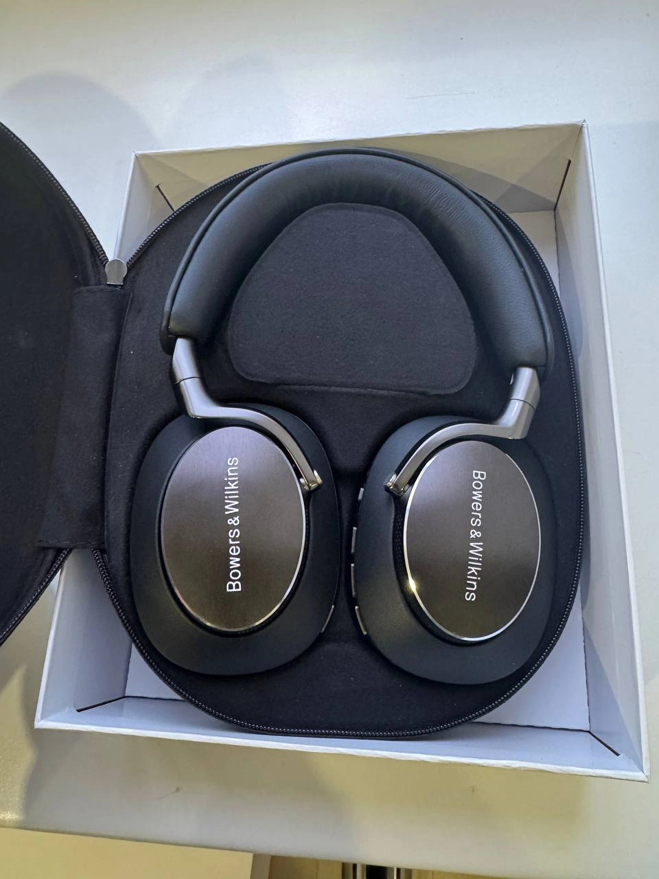 Наушники Bowers & Wilkins Px8 - Купить в официальном интернет
